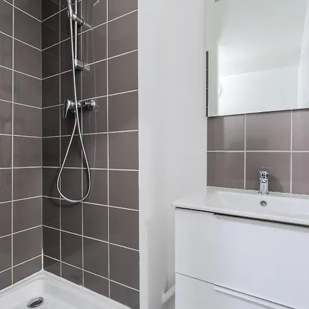 Old - Equipped And Bright ! Lille